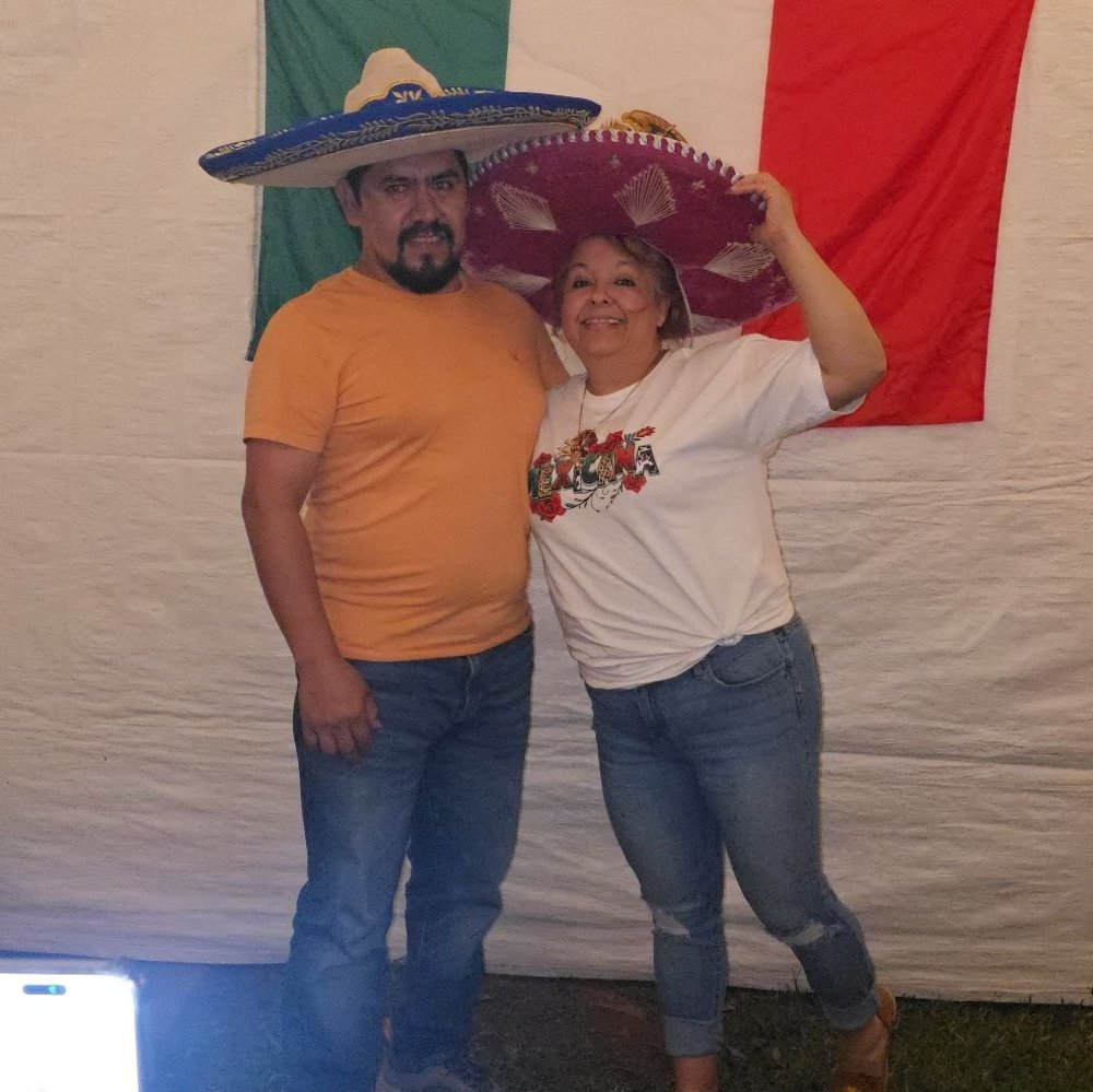 Meet your Posher, Ana